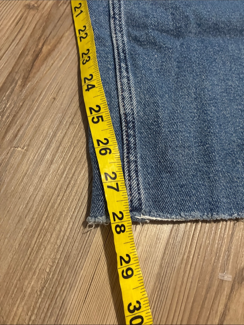 Hollister Low Rise Baggy Jeans Womens 29 Short Raw hem Relaxed Medium Wash - Picture 6 of 11
